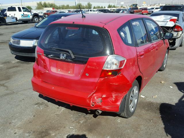 JHMGE88249S058147 - 2009 HONDA FIT RED photo 4