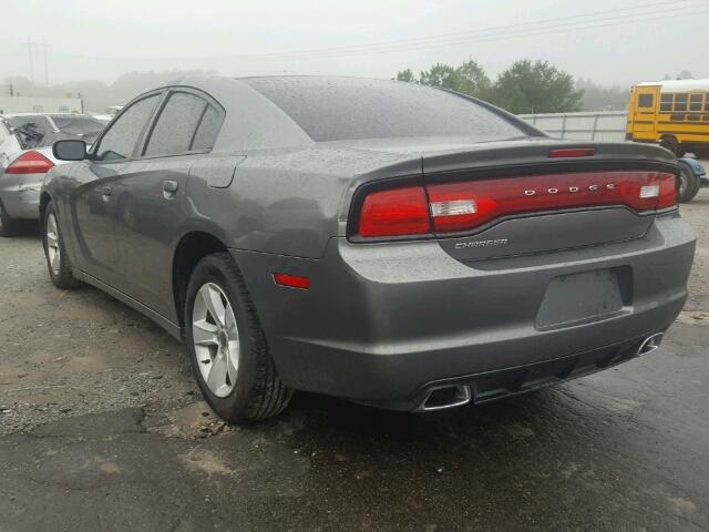 2B3CL3CG4BH586961 - 2011 DODGE CHARGER GRAY photo 3