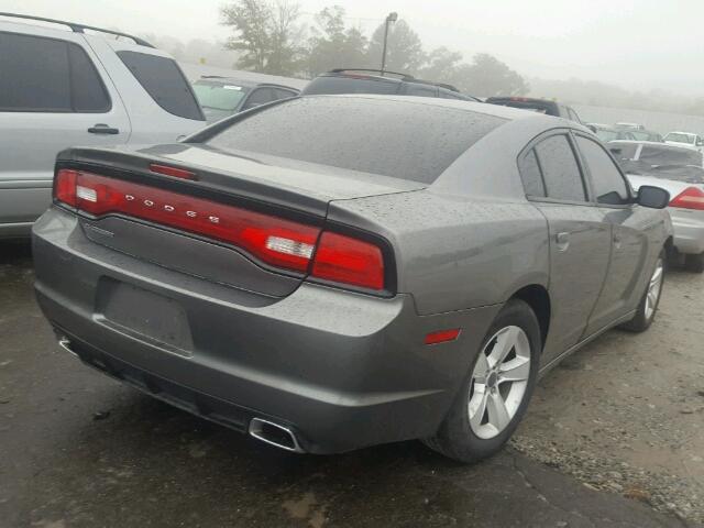 2B3CL3CG4BH586961 - 2011 DODGE CHARGER GRAY photo 4