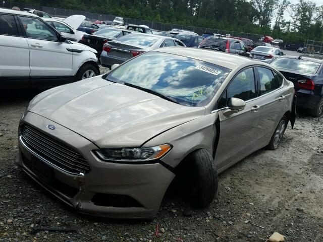 3FA6P0HD6FR208816 - 2015 FORD FUSION SE GOLD photo 2