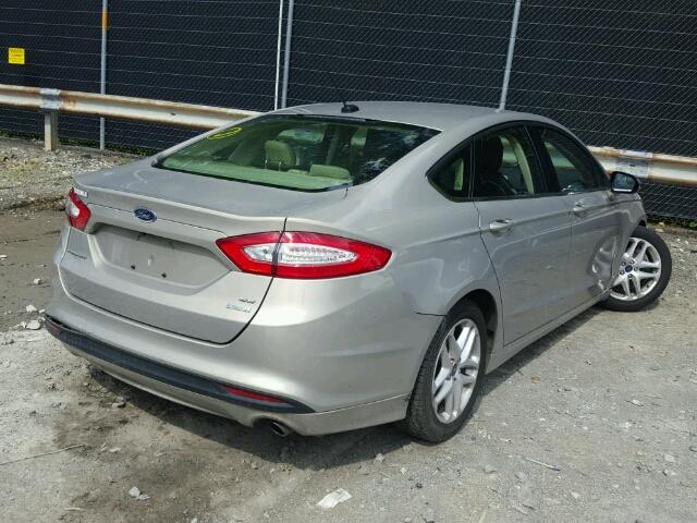 3FA6P0HD6FR208816 - 2015 FORD FUSION SE GOLD photo 4