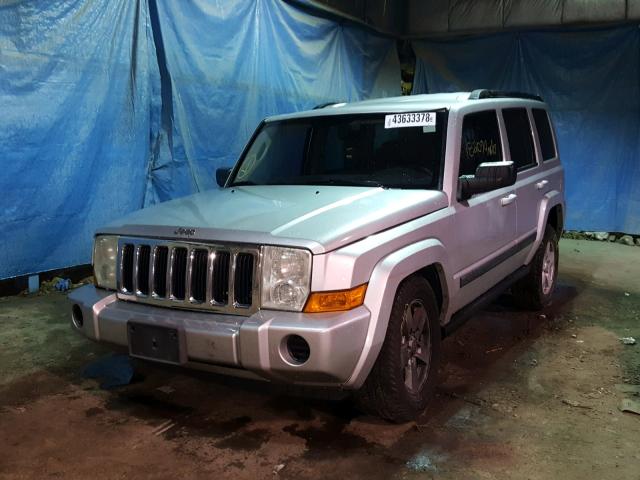 1J8HH48K77C651264 - 2007 JEEP COMMANDER SILVER photo 2