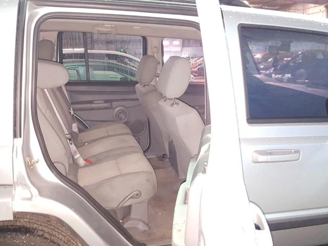 1J8HH48K77C651264 - 2007 JEEP COMMANDER SILVER photo 6