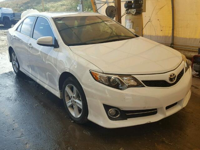 4T1BF1FK3EU871301 - 2014 TOYOTA CAMRY L WHITE photo 1