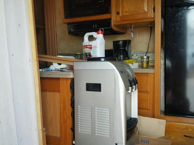 5SFGF36279E013090 - 2009 HRTL BIGHORN WHITE photo 6