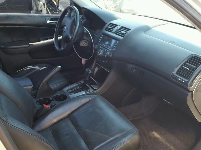 1HGCM66575A059122 - 2005 HONDA ACCORD EX SILVER photo 5