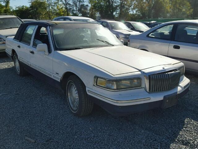 1LNLM82W7SY688810 - 1995 LINCOLN TOWN CAR S WHITE photo 1