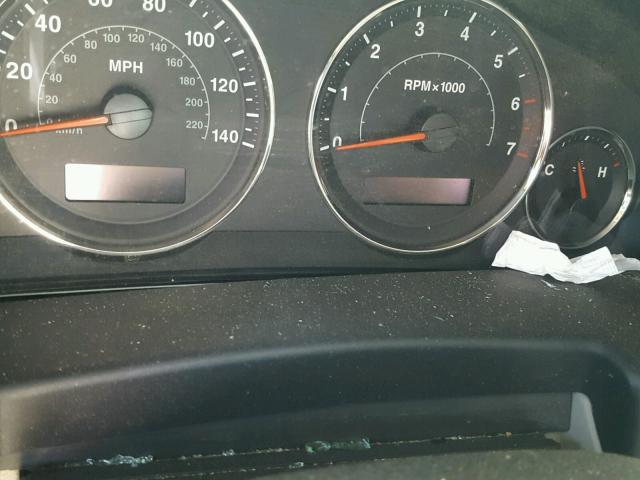 1J8HG58277C576851 - 2007 JEEP COMMANDER WHITE photo 8