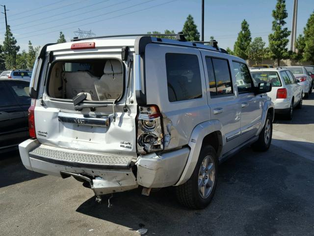 1J8HG58216C247397 - 2006 JEEP COMMANDER SILVER photo 4