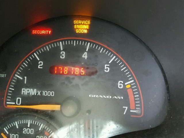 1G2NE52FX4M670406 - 2004 PONTIAC GRAND AM S RED photo 8