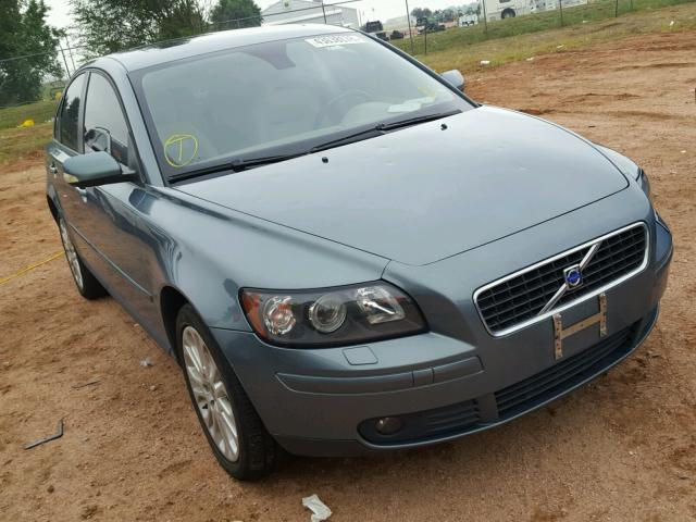 YV1MH682952080911 - 2005 VOLVO S40 T5 BLUE photo 1