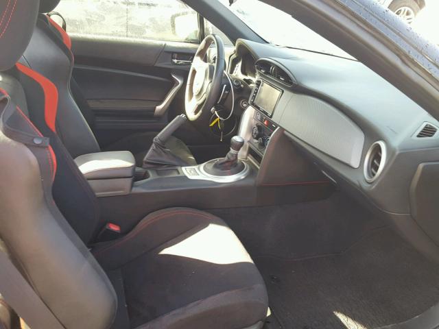 JF1ZNAA13G8706919 - 2016 TOYOTA SCION FR-S შავი ფოტო 5