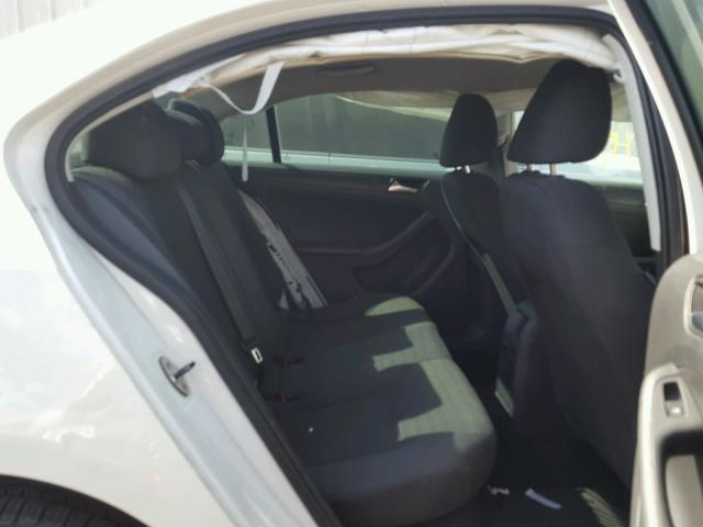3VW2K7AJ8DM267342 - 2013 VOLKSWAGEN JETTA BASE Սպիտակ լուսանկար 6