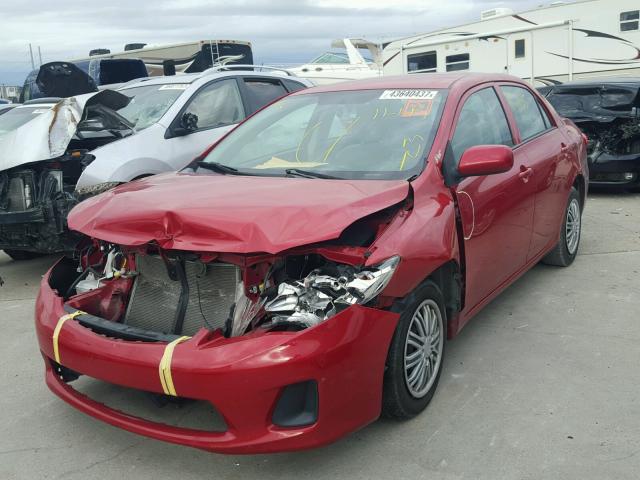 2T1BU4EE3DC967898 - 2013 TOYOTA COROLLA RED photo 2