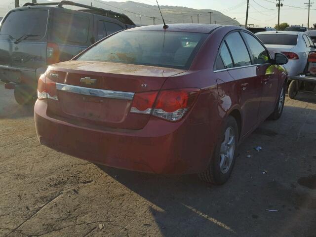 1G1PE5S95B7298122 - 2011 CHEVROLET CRUZE RED photo 4