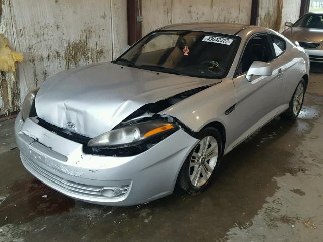 KMHHM66D98U278156 - 2008 HYUNDAI TIBURON SILVER photo 2