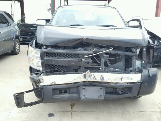 1GCEC29029Z289225 - 2009 CHEVROLET SILVERADO BLACK photo 9