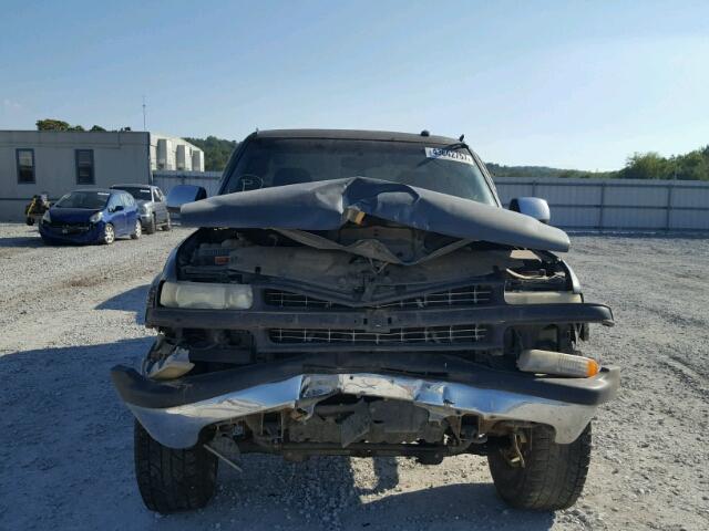 1GCGK29U7YE417768 - 2000 CHEVROLET SILVERADO GRAY photo 9