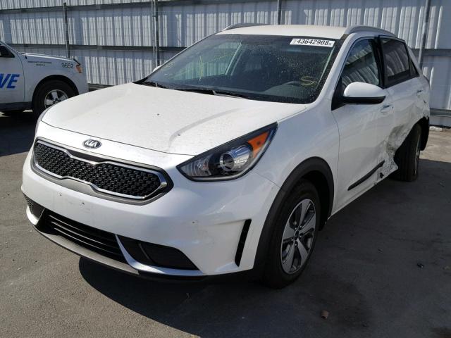 KNDCB3LC9J5155164 - 2018 KIA NIRO FE WHITE photo 2