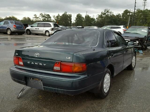 4T1SK12EXSU637079 - 1995 TOYOTA CAMRY GREEN photo 4