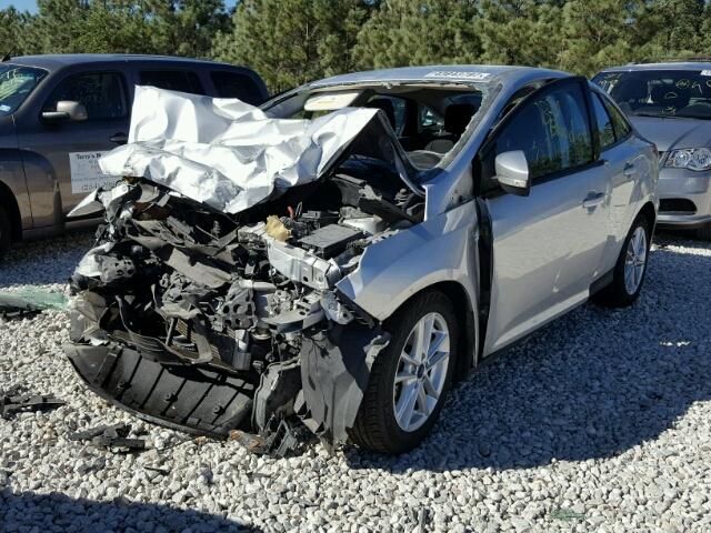 1FADP3F29FL374465 - 2015 FORD FOCUS SE SILVER photo 2