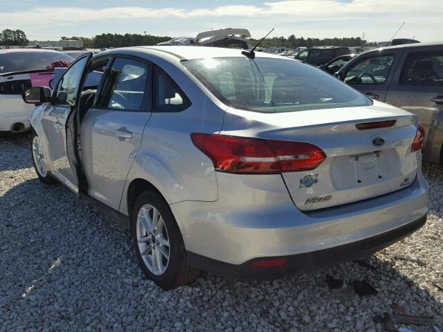 1FADP3F29FL374465 - 2015 FORD FOCUS SE SILVER photo 3