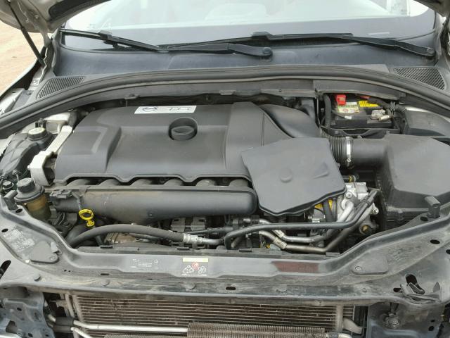 YV4992DZ0A2030779 - 2010 VOLVO XC60 T6 SILVER photo 7