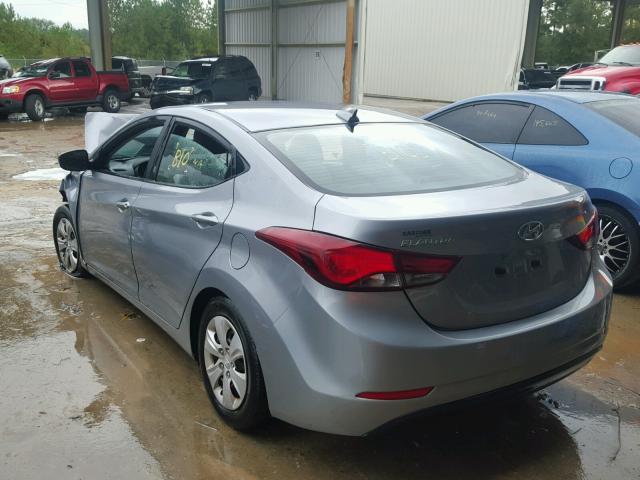 5NPDH4AE3GH705562 - 2016 HYUNDAI ELANTRA SE SILVER photo 3