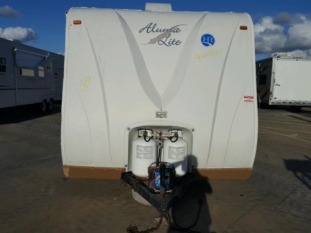 1KB181K2574000196 - 2007 HOLM TRAILER WHITE photo 2