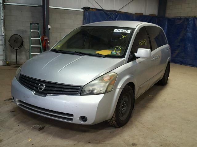 5N1BV28U17N113462 - 2007 NISSAN QUEST S SILVER photo 2