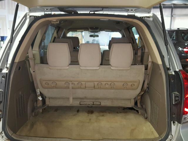 5N1BV28U17N113462 - 2007 NISSAN QUEST S SILVER photo 9