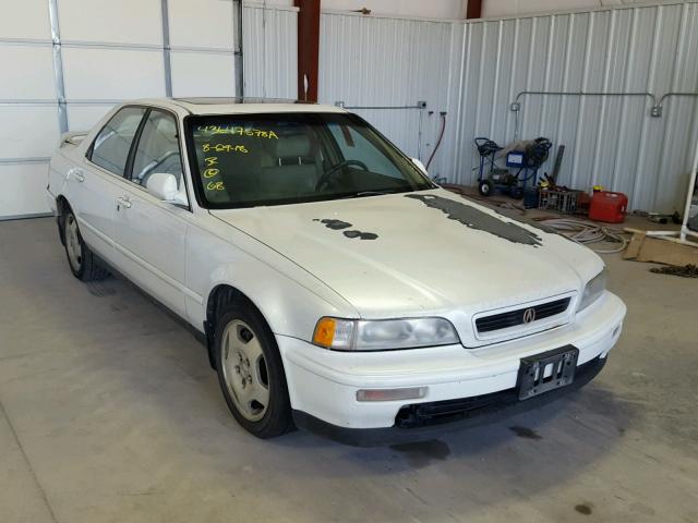 JH4KA7582RC015882 - 1994 ACURA LEGEND GS WHITE photo 1