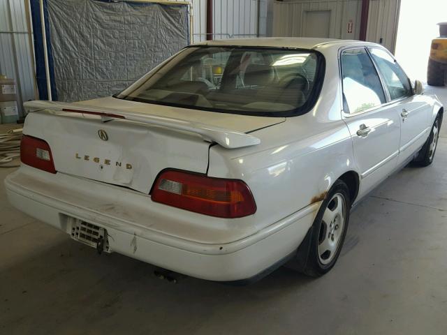 JH4KA7582RC015882 - 1994 ACURA LEGEND GS WHITE photo 4