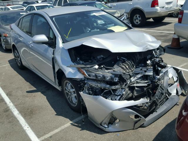 JTDKARFP3H3054899 - 2017 TOYOTA PRIUS PRIM 银色 照片 1