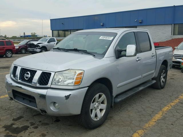 1N6BA07B76N544792 - 2006 NISSAN TITAN XE SILVER photo 2