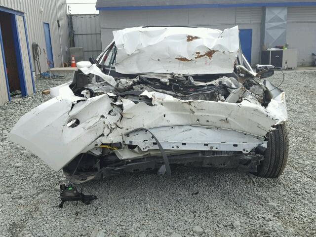 1HGCP3F88CA040902 - 2012 HONDA ACCORD EXL WHITE photo 9