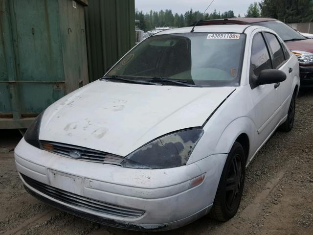 1FAFP34Z73W254439 - 2003 FORD FOCUS SE C WHITE photo 2