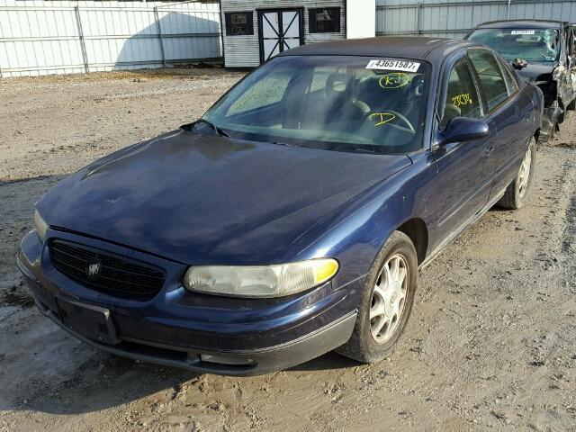 2G4WF5211W1452575 - 1998 BUICK REGAL GS Bleu photo 2