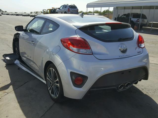 KMHTC6AE2HU313469 - 2017 HYUNDAI VELOSTER T SILVER photo 3