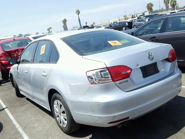 3VW2K7AJ7EM240666 - 2014 VOLKSWAGEN JETTA BASE 银色 照片 3