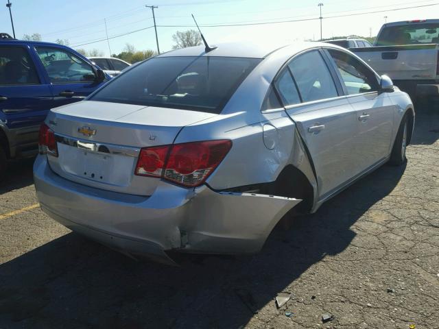 1G1PC5SB3E7182835 - 2014 CHEVROLET CRUZE LT SILVER photo 4