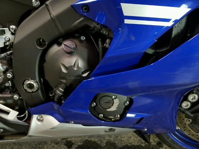 JYARJ28E2HA000180 - 2017 YAMAHA YZFR6 BLUE photo 5