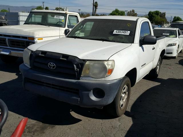 5TENX22N07Z431535 - 2007 TOYOTA TACOMA WHITE photo 2