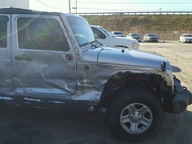 1J4BA3H12AL209402 - 2010 JEEP WRANGLER U SILVER photo 9