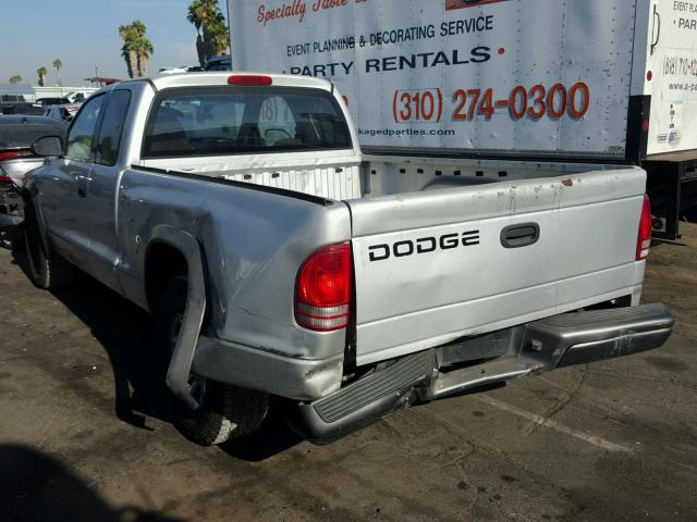 1B7GL12X72S532441 - 2002 DODGE DAKOTA BAS SILVER photo 3