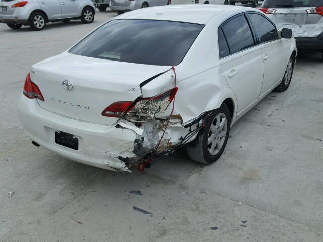 4T1BK36B59U333633 - 2009 TOYOTA AVALON WHITE photo 4