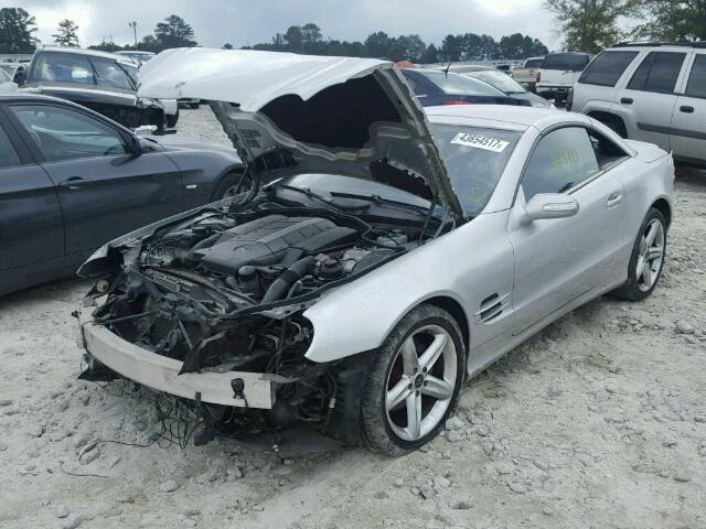 WDBSK75FX5F086848 - 2005 MERCEDES-BENZ SL SILVER photo 2