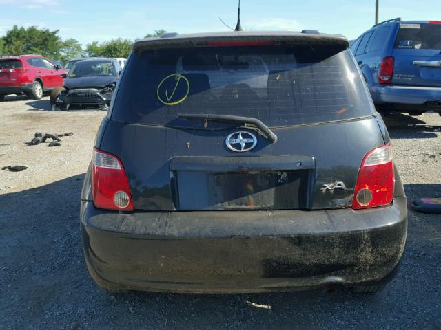 JTKKT624960140892 - 2006 TOYOTA SCION XA BLACK photo 9