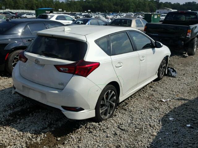 JTNKARJE7GJ504484 - 2016 TOYOTA SCION IM WHITE photo 4