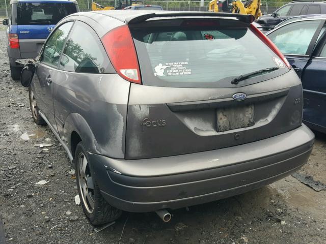 3FAFP31321R233448 - 2001 FORD FOCUS ZX3 GRAY photo 3